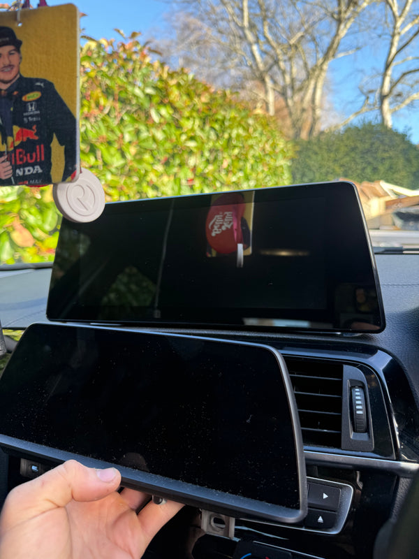 BMW 1 series Evo Apple CarPlay